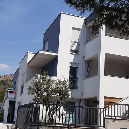 Varazdinci Rogoznica  Buitenkant foto