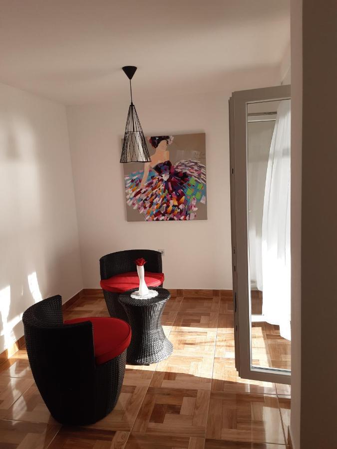Varazdinci Rogoznica  Buitenkant foto
