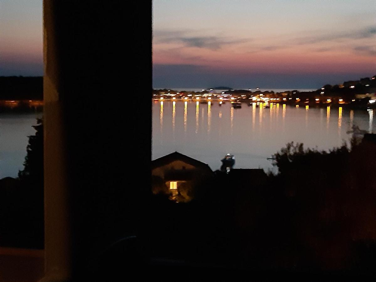 Varazdinci Rogoznica  Buitenkant foto