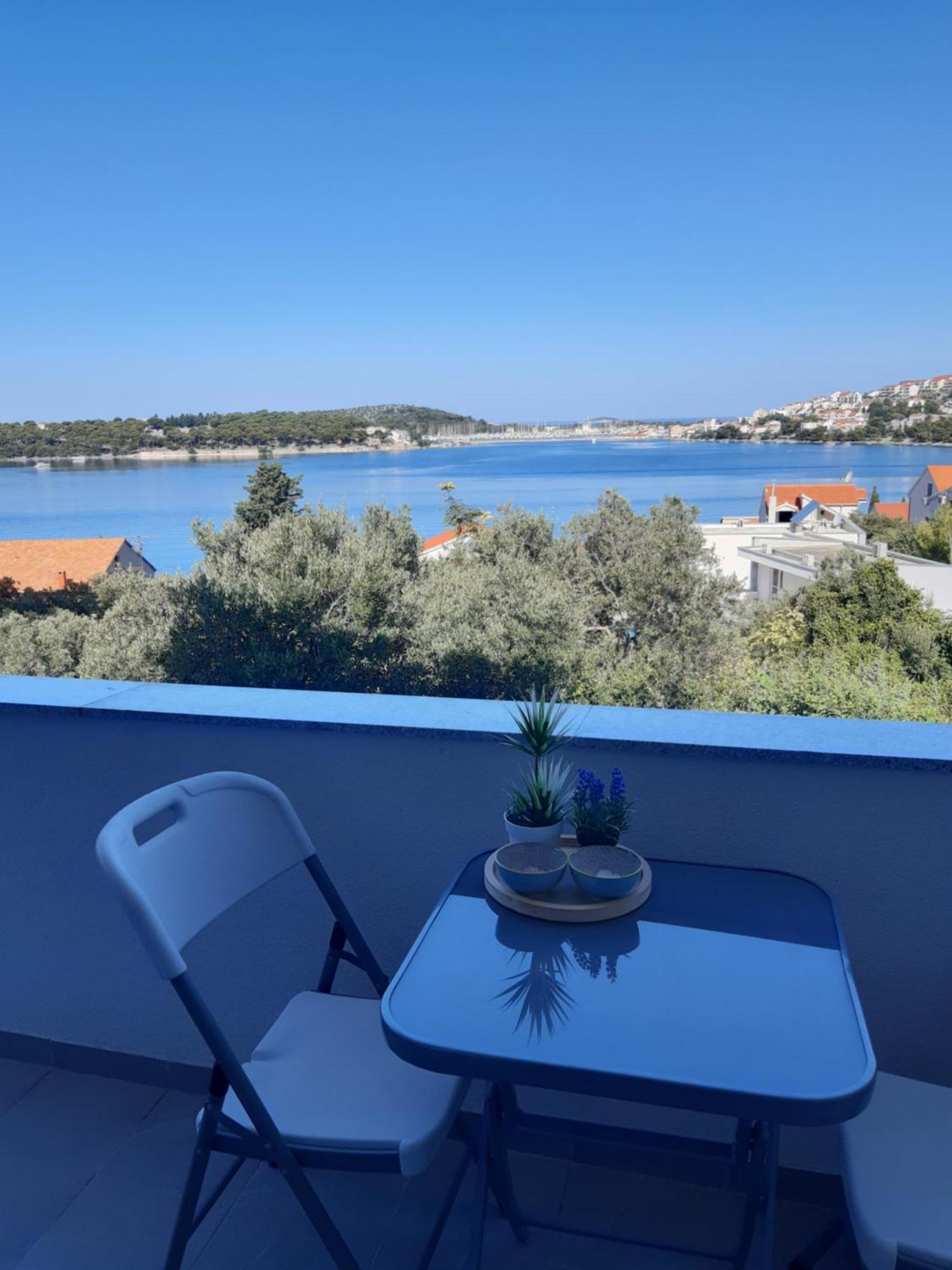 Varazdinci Rogoznica  Buitenkant foto