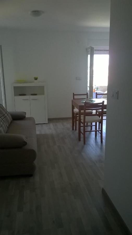 Varazdinci Rogoznica  Buitenkant foto